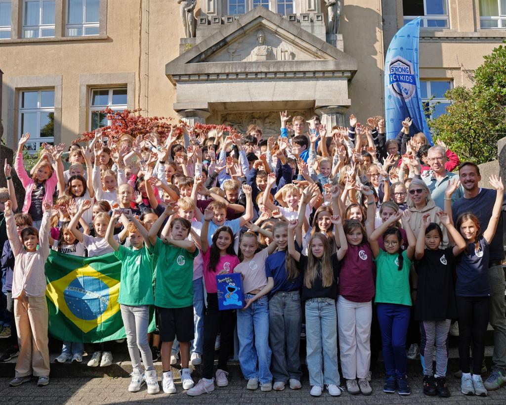 Goetheschule Spendenübergabe DSC06211 b4